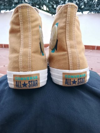 Converse mostaza Talla 45