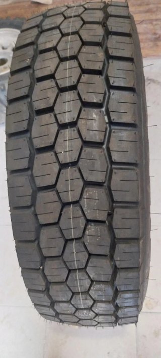 Ruedas de camión