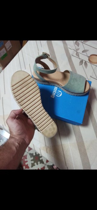 Sandalias de cuña esparto verde