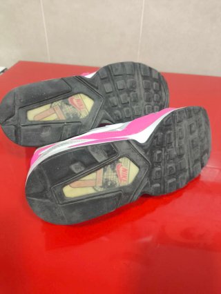 Zapatillas Nike Air Gris y Rosa