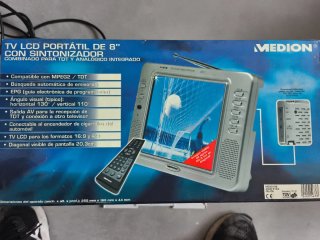 TV LCD portátil 8" con sintonizador TDT y analógic