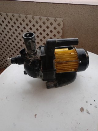 Bomba eléctrica de agua