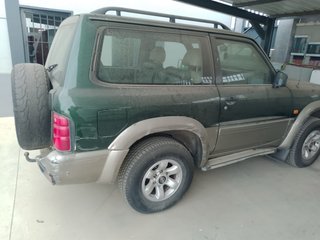 Nissan Patrol 2000