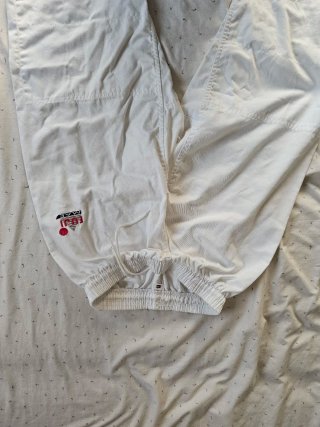 Traje de Artes Marciales Fuji Mae Blanco