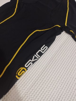 Camiseta Skins A200 Compresión Talla s