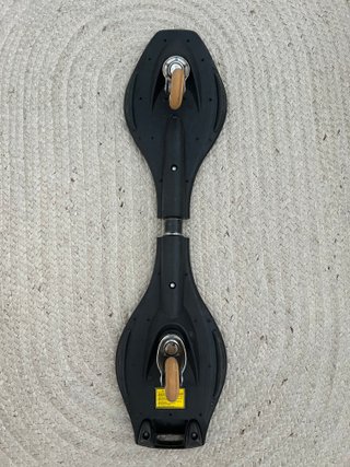 Waveboard Negro y Blanco Ajedrez