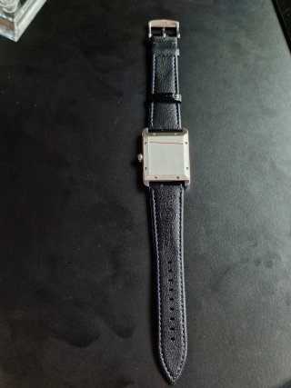 Reloj Seiko Mod Tank dial blanco