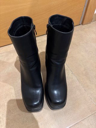 Botines Negros Bosanova con Plataforma