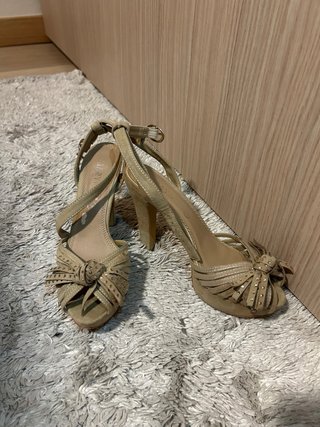Zapatos de Tacón Nude
