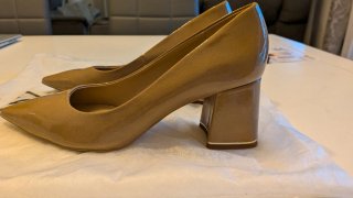 Zapatos de tacón Zara beige