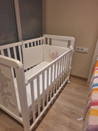 Cuna de Madera Blanca para Bebé
