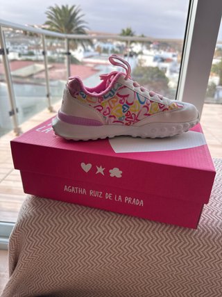 Zapatillas Agatha Ruiz de la Prada Talla 35