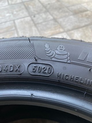 Neumático 195/50 R15 MICHELIN