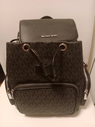 Mochila Michael Kors Negra
