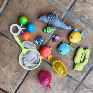 Juguetes de baño para niños
