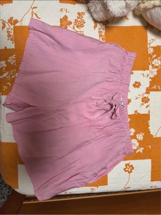 Pantalón corto rosa