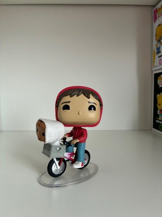 Funko Pop E.T. en Bicicleta