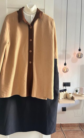 Conjunto oficina mujer beige y negro