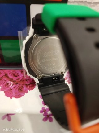 Reloj Casio G-Shock Edición Rubik's