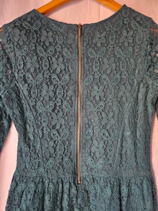 Vestido Encaje Verde + 2 Cinturones Sfera