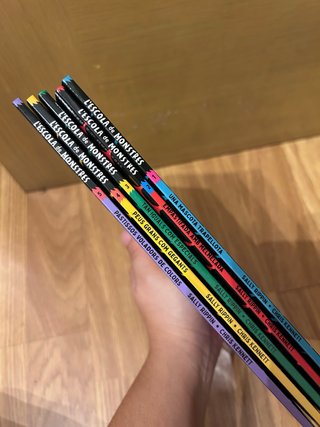 5 libros escola de monstres en català