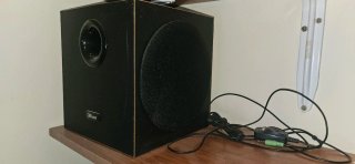 Equipo de Sonido con Altavoces