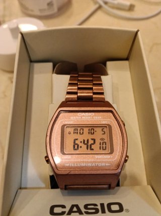 Reloj Casio Dorado Rosado
