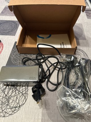 Cargador Portátil 65W