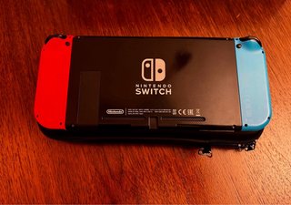 Nintendo Switch Azul/Rojo + Accesorios