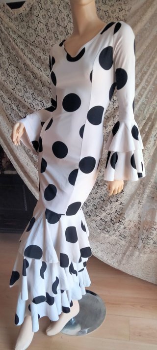 Traje de Flamenca Blanco y Negro Talla XS