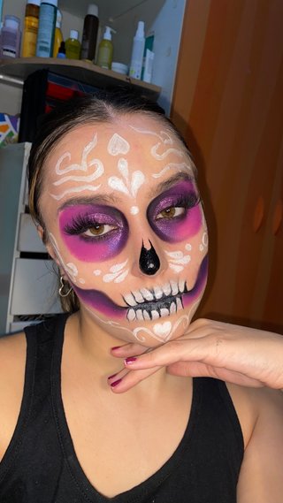 Maquilladora profesional de eventos y espectáculos