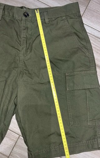 Pantalón corto cargo Kiabi verde