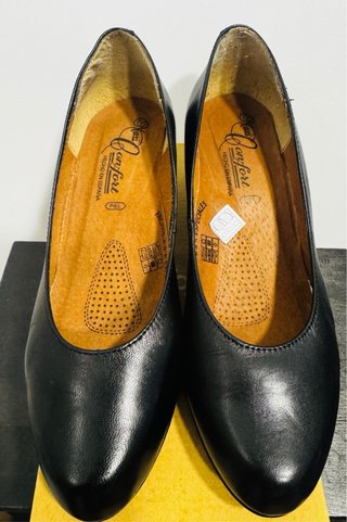 Zapatos de piel negros
