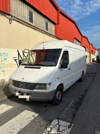 Mercedes-Benz 312D 1999
