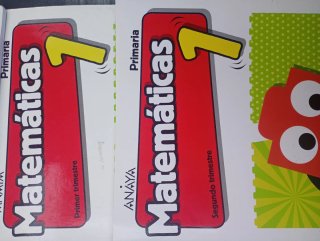 Libros primero de primaria. Matemáticas Anaya.