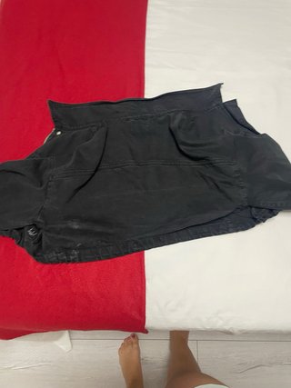 Chaquetita bershka Negra Talla S
