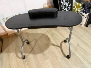 Mesa de manicura plegable
