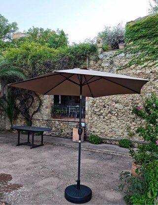 Sombrilla Grande de Jardín con Base