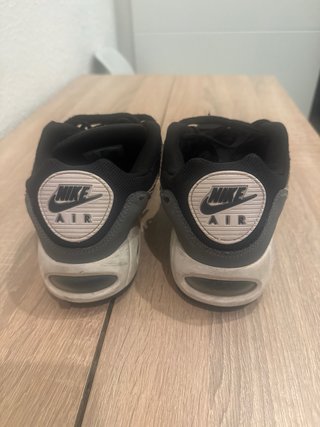 Zapatillas Nike Air Max Negras y Grises