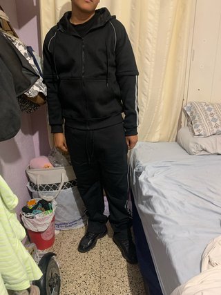 Chándal Térmico Negro y gris -talla L y XL