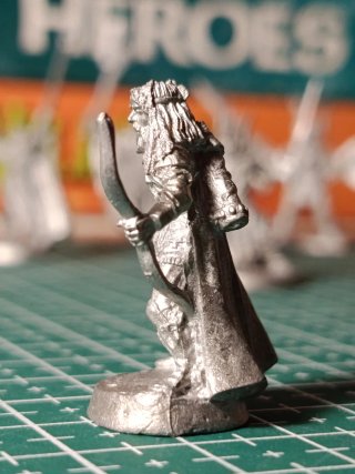 Miniatura Tanis Half-Elven Ral Partha 1989