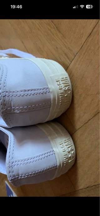Zapatillas Converse All Star blancas usadas