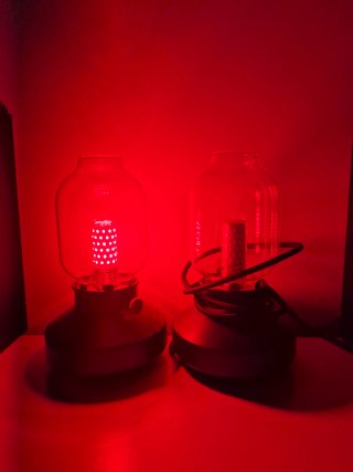 Lámparas LED Rojas Transparentes