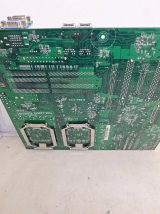 PLACA BASE DE ORDENADOR ANTIGUO