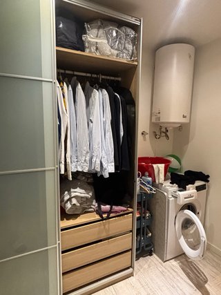 Armario corredero Ikea cristal y madera