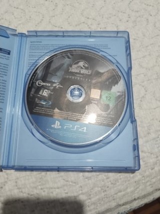 Jurassic World Evolution (PS4)