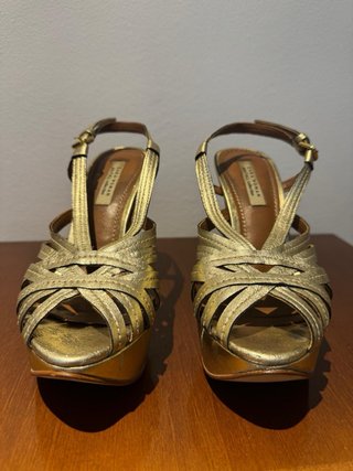 Zapato de fiesta de señora