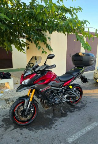 Yamaha tracer 900