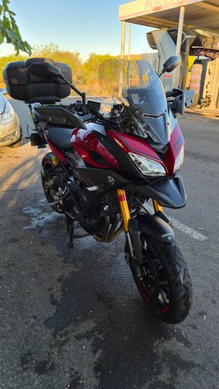 Yamaha tracer 900