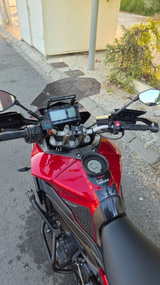 Yamaha tracer 900